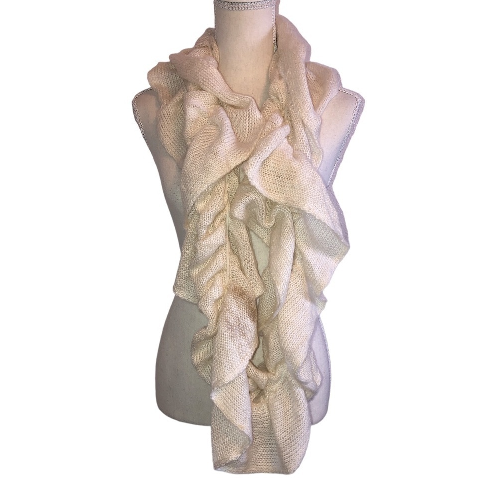 Calvin Klein scarf ruffled infinity loop airy open-knit stretch metallic gold - Picture 3 of 14